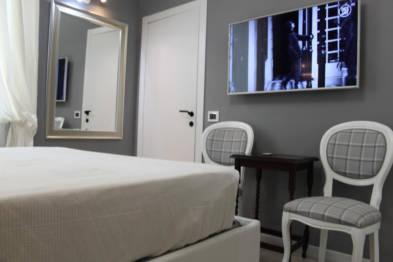 Jacuzzi Apartament By Parmacentro B&B Εξωτερικό φωτογραφία